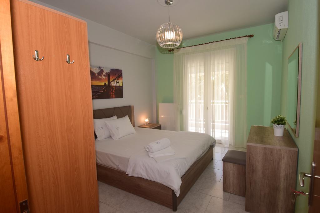 Bourlis Apartments Asprovalta Exterior photo
